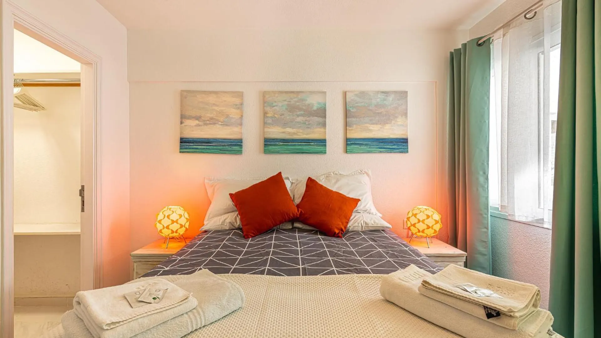 Апартаменты Ocean View La Caleta Адехе