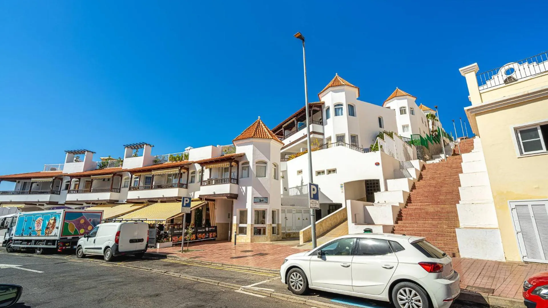 Апартаменты Ocean View La Caleta Адехе