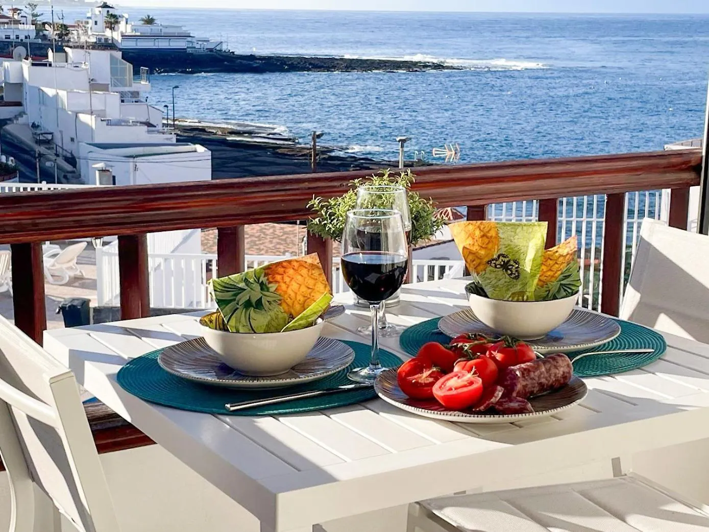 Контакты Ocean View La Caleta